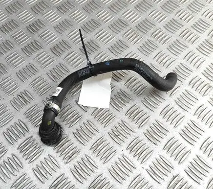 BMW iX1 Engine coolant pipe/hose 2811586