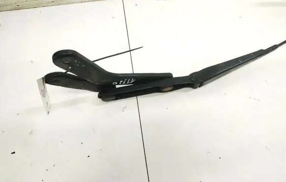 Ford Focus C-MAX Front wiper blade arm 4728