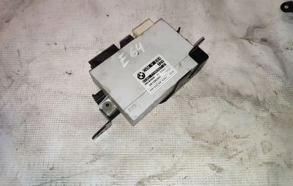 BMW 6 E63 E64 Air suspension control unit module (rear) 7198397 61357198397 61357209145