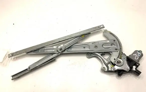 Honda CR-V Front door window regulator with motor 