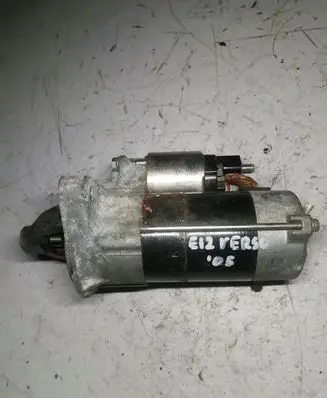 Toyota Corolla Verso AR10 Starter motor 4280007740