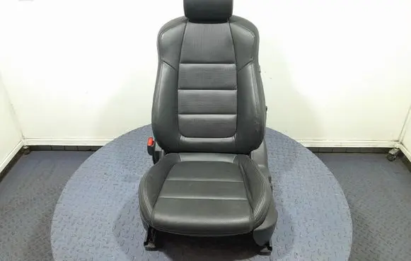 Mazda 6 Front driver seat 