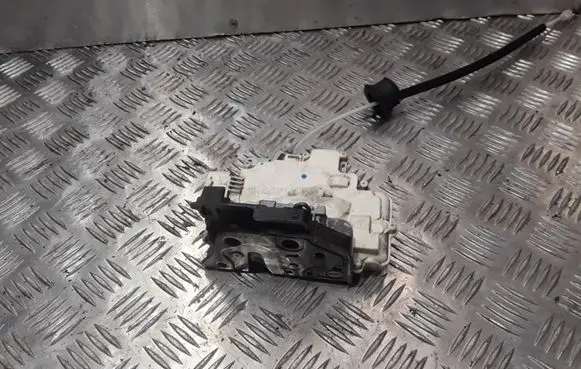 Audi Q7 4L Rear door lock 3C0839015C