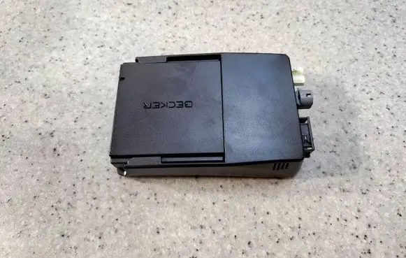 Mercedes-Benz SLK R172 GPS navigation control unit/module A1669005715AOP1244 A1669005715 A1728100011