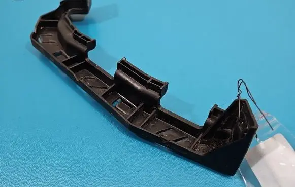 Hyundai i30 Front bumper mounting bracket ET030E IMPRK1545474
