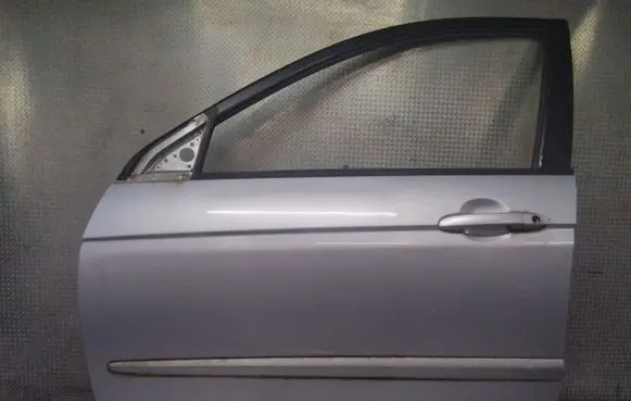 KIA Cerato Front door