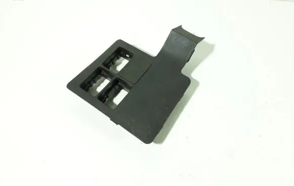 Toyota Yaris Other center console (tunnel) element 589170D060 5553952060 1U9G1NF2