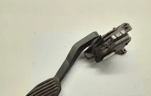 Volvo S60 Accelerator throttle pedal 30636006 6PV00853703