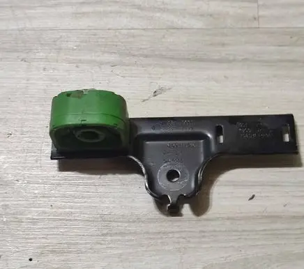 Dacia Jogger Muffler mount bracket/holder 206514106R