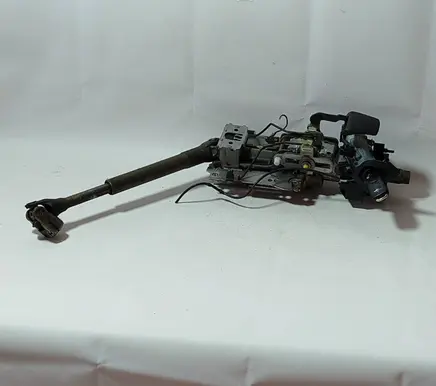 Steering wheel axle set
