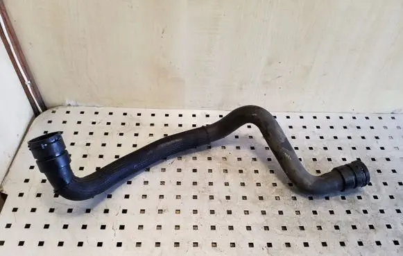 Volvo XC60 Engine coolant pipe/hose 8G918286CC