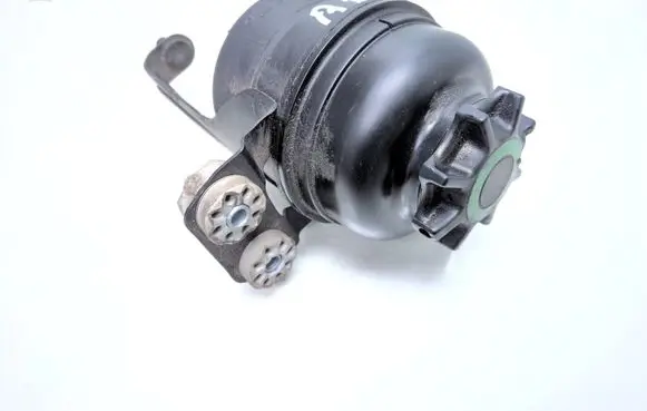 BMW 5 E60 E61 Power steering fluid tank/reservoir 1097164 2122171 32411097164
