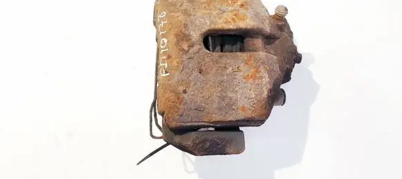 Volkswagen Touran I Front brake caliper