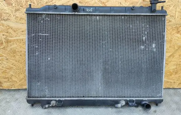 Nissan Murano Z50 Coolant radiator