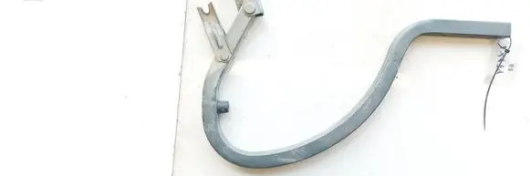 Chevrolet Cruze Tailgate/trunk/boot hinge 9699273 9147