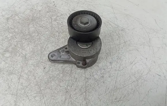 Audi A5 Sportback 8TA Generator/alternator belt tensioner 04L903315A