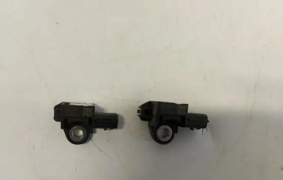 Nissan Qashqai J12 Airbag deployment crash/impact sensor 988306UA0B