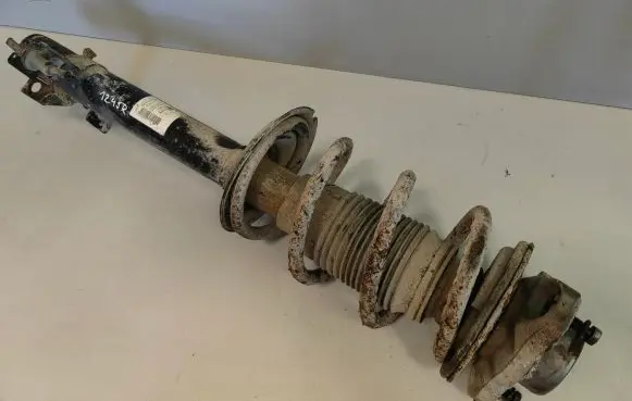 Front shock absorber with coil spring