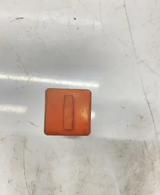 Volkswagen Golf II Other relay 0332014456