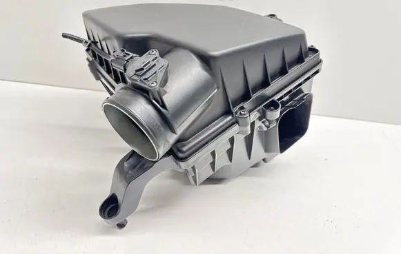 Volvo V40 Air filter box BHFCA 31430000