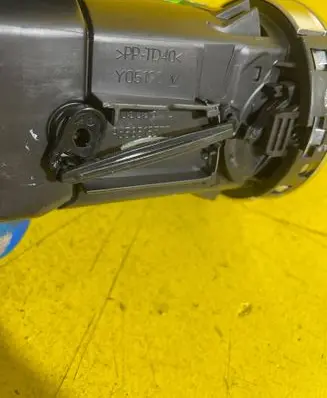 Peugeot 308 Dash center air vent grill 9658515377