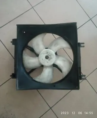 Subaru Legacy Air conditioning (A/C) fan (condenser) 