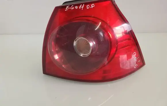 Volkswagen Golf V Rear/tail lights 1K6945096G