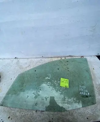 Ford Fiesta Front door window glass four-door 43R001583