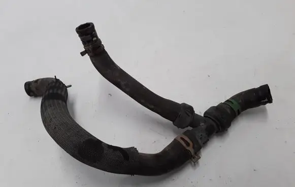 Renault Megane III Engine coolant pipe/hose