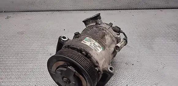 Opel Insignia A Air conditioning (A/C) compressor (pump) P13232307
