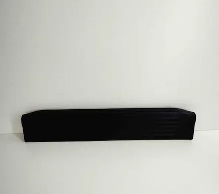Toyota Hilux (AN10, AN20, AN30) Front sill trim cover 679140K020