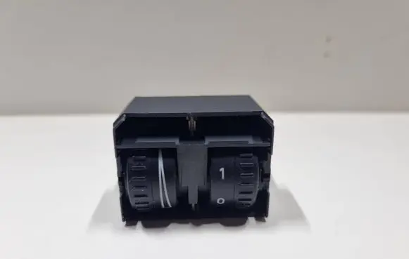 Volkswagen Touran I Headlight level height control switch 1T0941333B