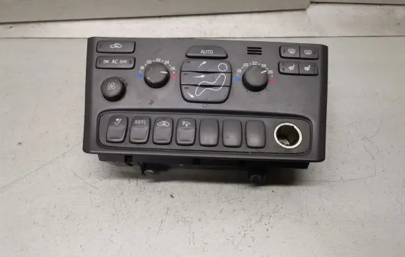 Volvo V70 Climate control unit