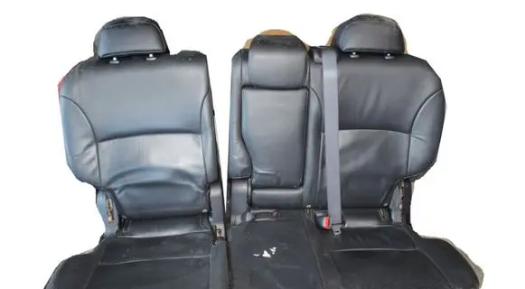 Chrysler Voyager Second row seats 66239