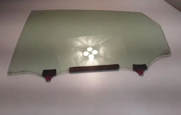 Toyota Prius (XW20) Rear door window glass 6810447040