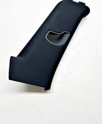 Porsche Cayenne (92A) (C) pillar trim 7P0867823