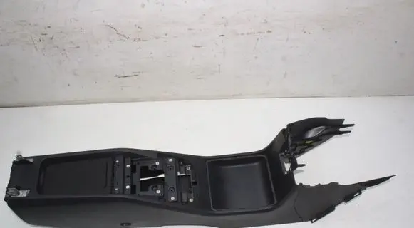 Ford Mustang Mach-E Center console LJ8BR045K12A