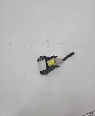 Toyota Yaris Airbag deployment crash/impact sensor 891730D020 0587257073