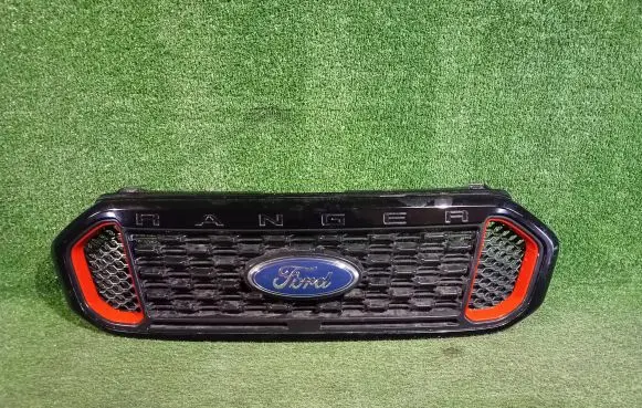 Ford Ranger Front bumper upper radiator grill JB3J8350A