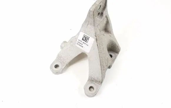 Jaguar XE Engine mounting bracket GX736037FA