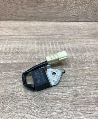 Toyota Avensis T250 Sensor 9008088002