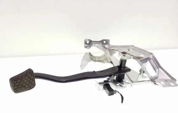 Opel Astra H Brake pedal 55701395