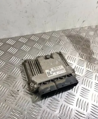 Skoda Octavia Mk2 (1Z) Engine control unit/module 03G906021LB 0281013238
