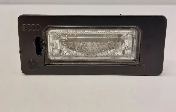 Audi A4 S4 B8 8K Number plate light 8T0943021