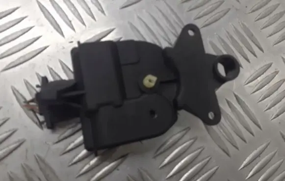 Skoda Octavia Mk1 (1U) A/C air flow flap actuator/motor 1J0907511