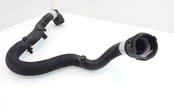 Tesla Model 3 Engine coolant pipe/hose 107759400B