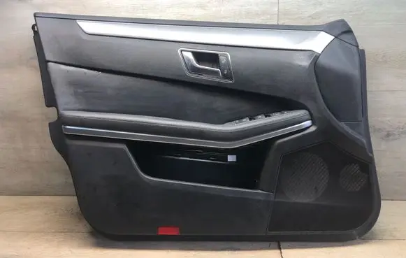 Mercedes-Benz E W212 Front door card panel trim 2127200151 18366809G23 9G23