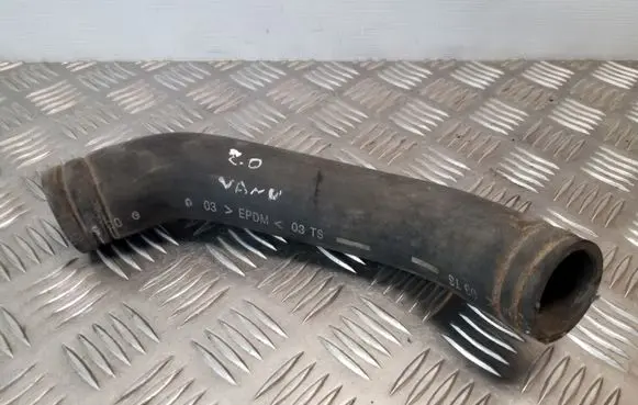 Subaru Legacy Engine coolant pipe/hose