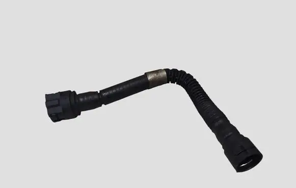 Opel Astra J Breather hose/pipe 55556495