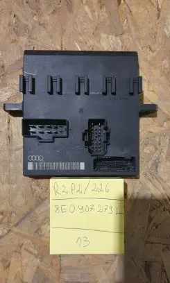 Audi A4 S4 B7 8E 8H Comfort/convenience module 8E0907279L